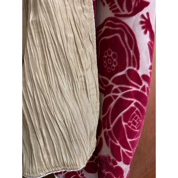 Lindsay Moremen Designer Rose Gold Wrap Shawl Scarf - Picture 6 of 11